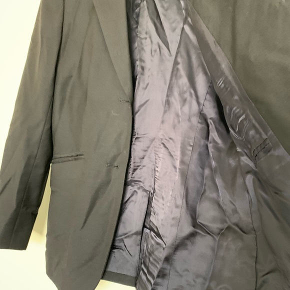 Brooks Brothers Navy Blazer - Picture 6 of 9